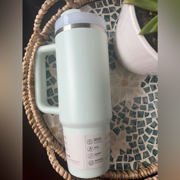 Stanley MIST 30oz Tumbler - Picture 2 of 2